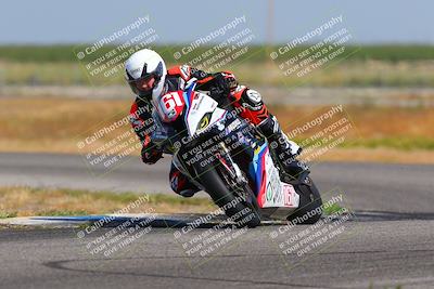 media/Apr-24-2023-Fastrack Riders (Mon) [[2ca7ef103c]]/Level 3/Session 1 (Sweeper)/